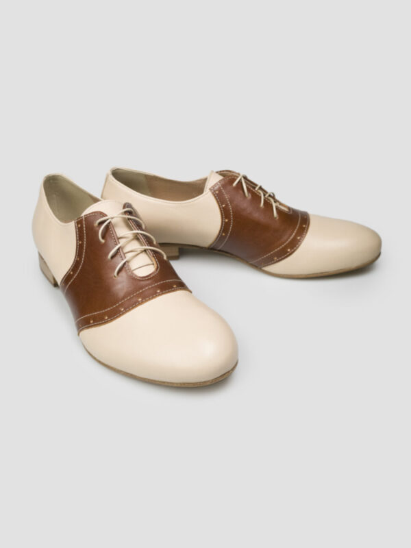 Saddle Beige – Swing It Shoes
