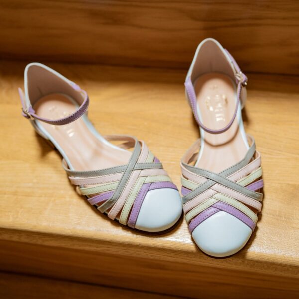 1940s style low heel swing shoes for Lindy Hop